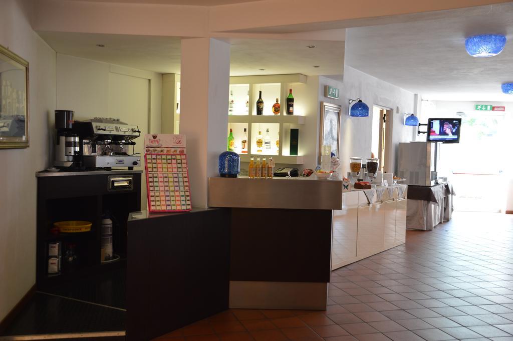 פרדורה Beach Hotel Eurovil מראה חיצוני תמונה